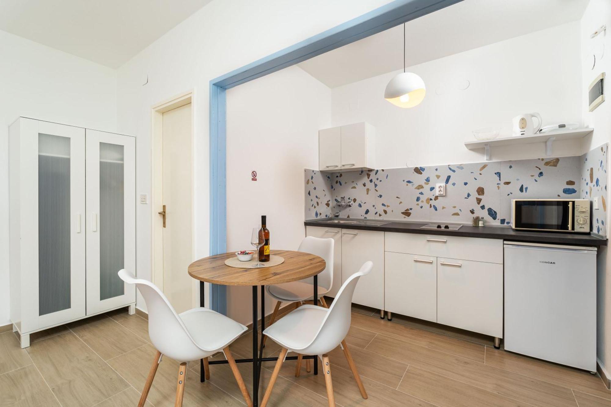 Apartment Fiorenini มลินี ภายนอก รูปภาพ
