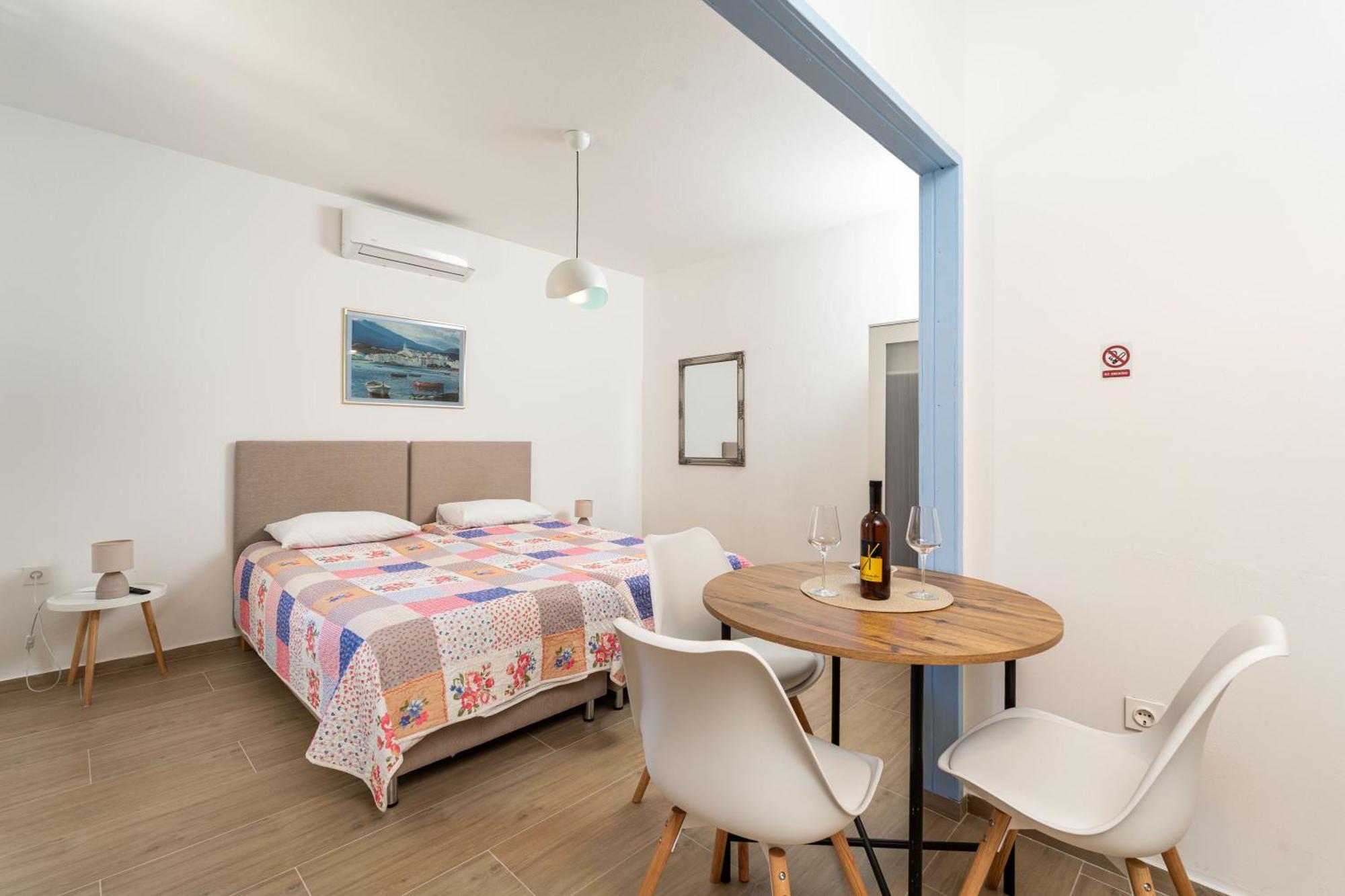 Apartment Fiorenini มลินี ภายนอก รูปภาพ