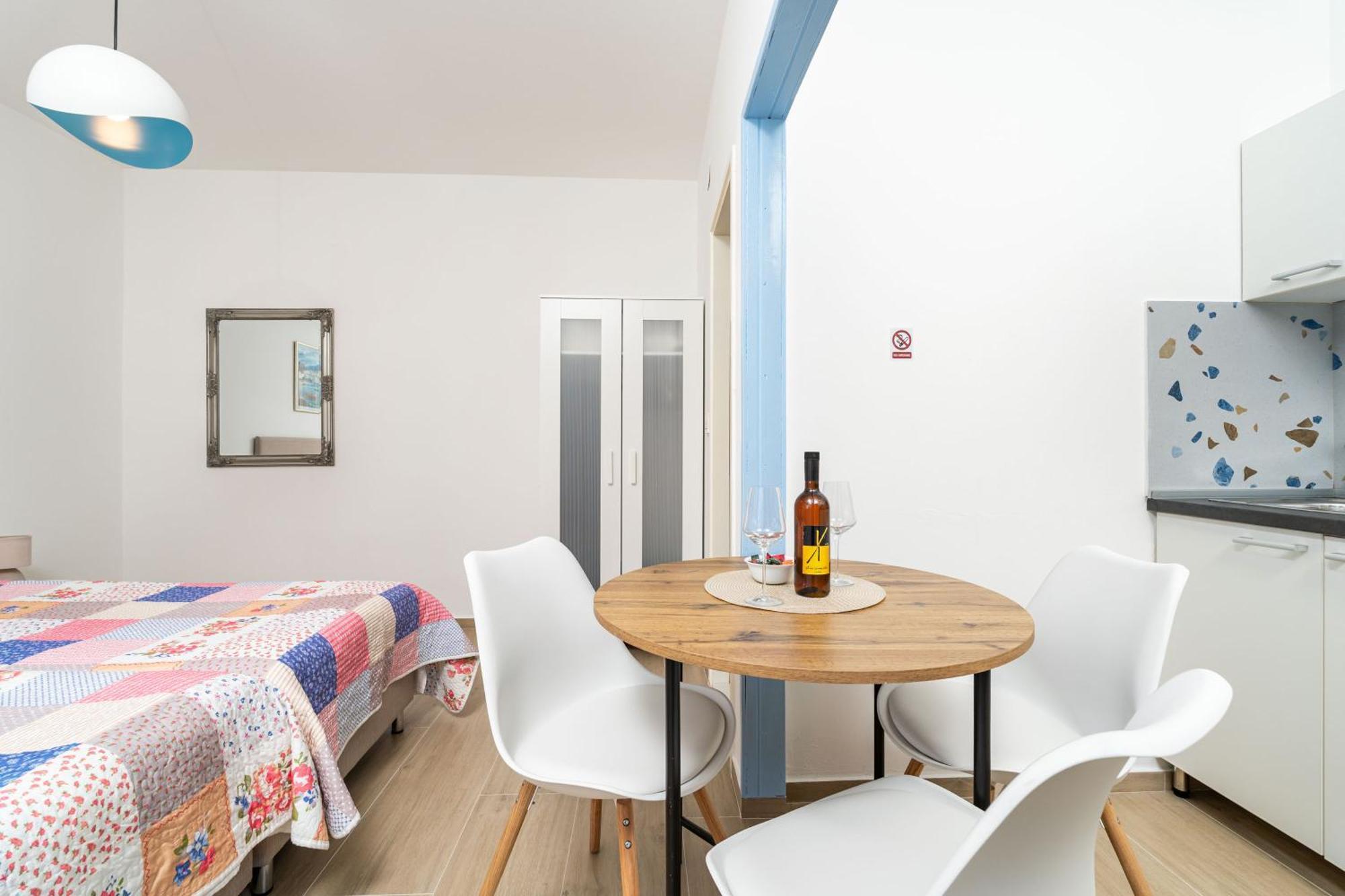 Apartment Fiorenini มลินี ภายนอก รูปภาพ