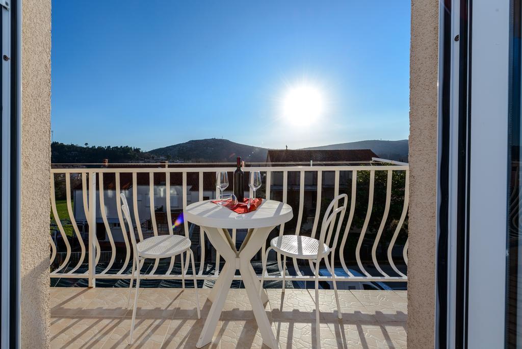 Apartment Fiorenini มลินี ภายนอก รูปภาพ
