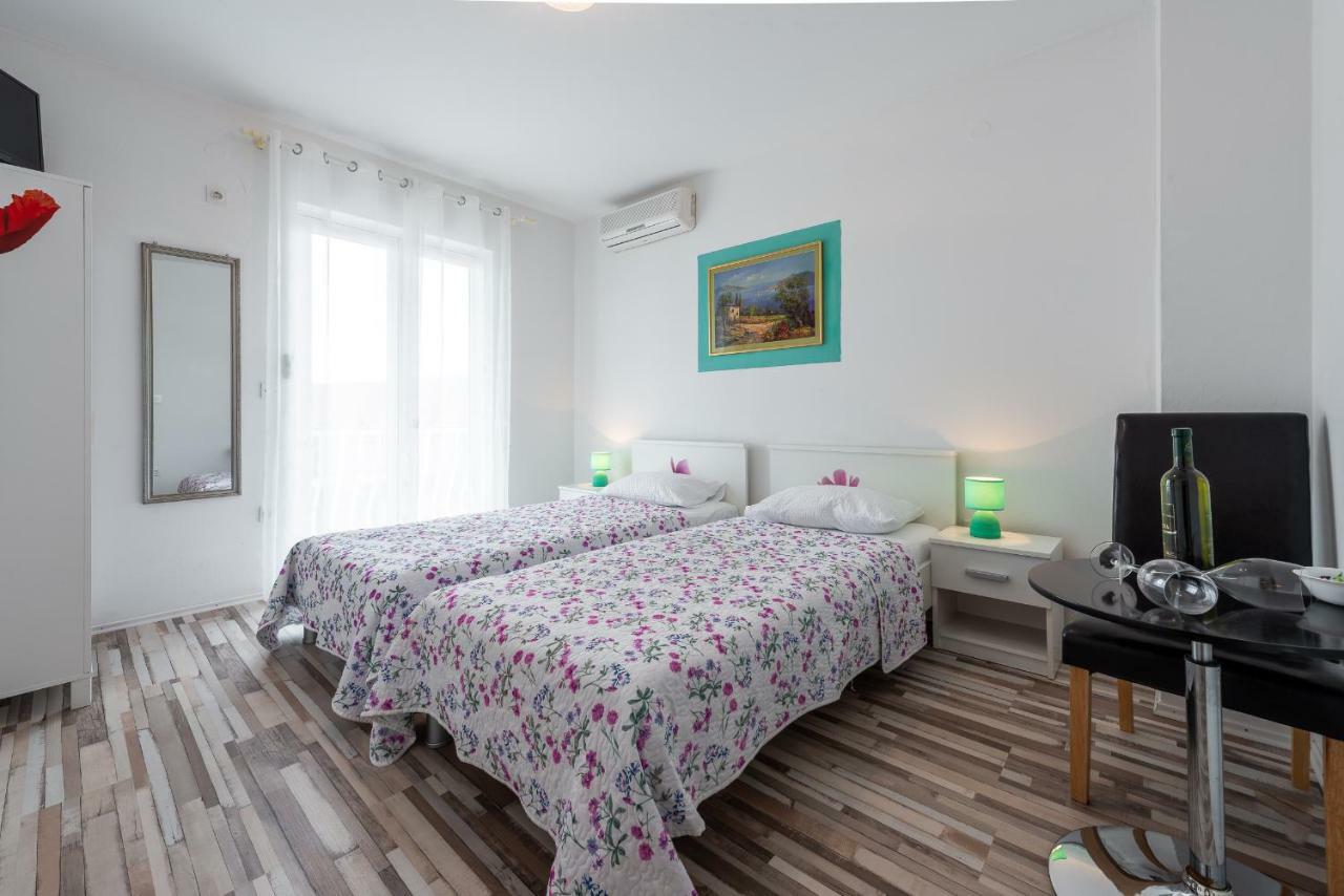 Apartment Fiorenini มลินี ภายนอก รูปภาพ