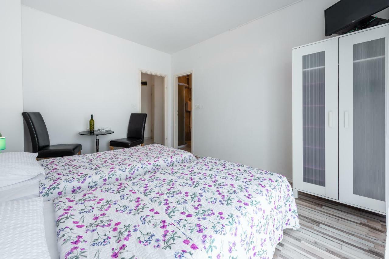 Apartment Fiorenini มลินี ภายนอก รูปภาพ