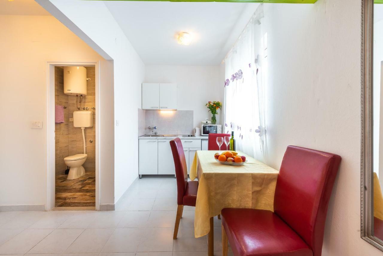 Apartment Fiorenini มลินี ภายนอก รูปภาพ